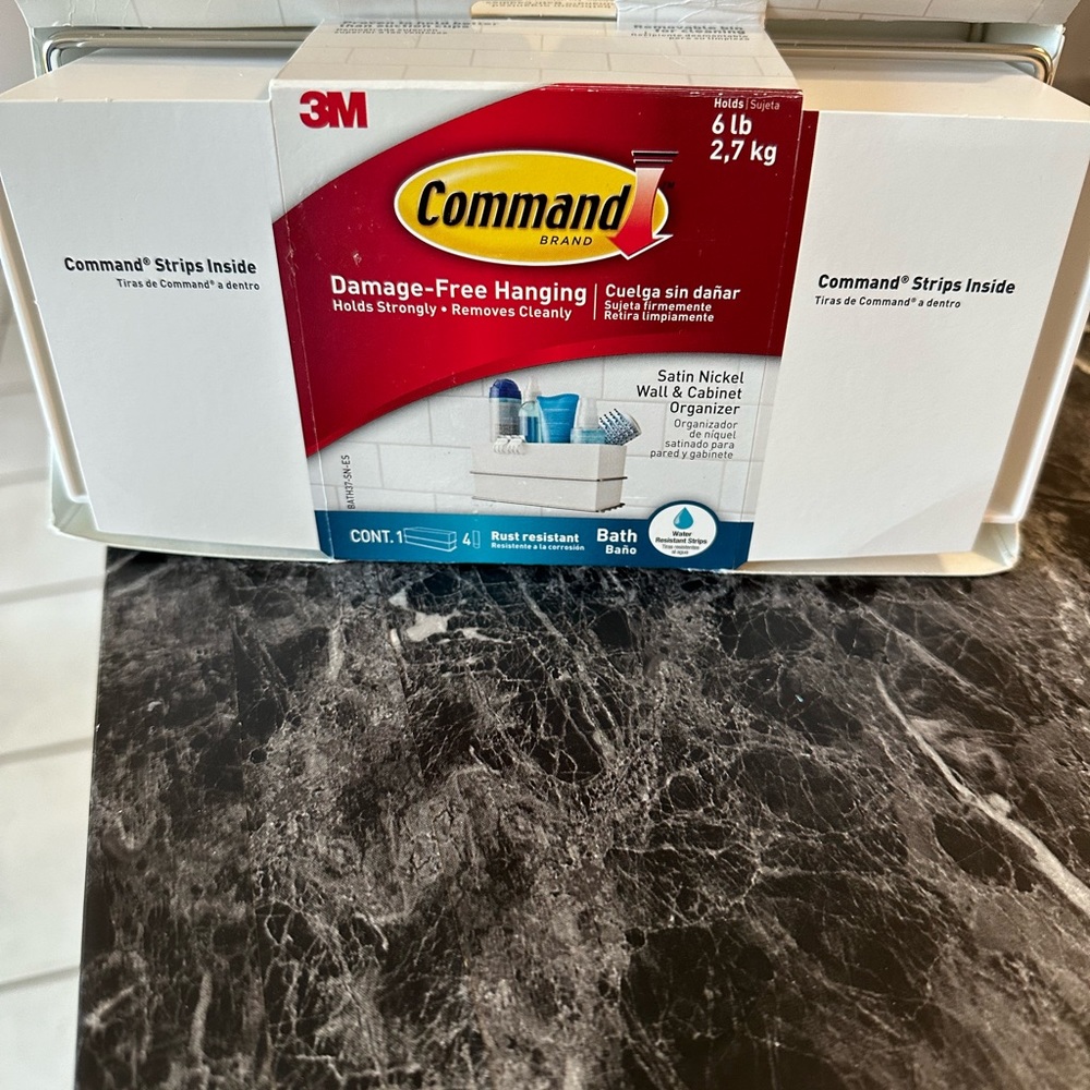 3M Command wall organizer